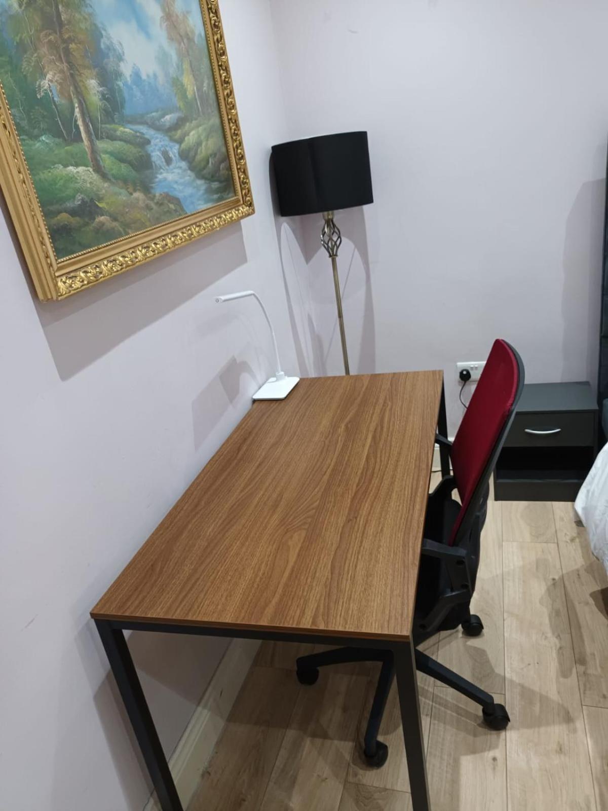 Comfy Fenia Stay ロンドン 部屋 写真